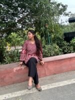 Women's Red Printed Cotton Blend Kurti with Black Pant Set - Image 3